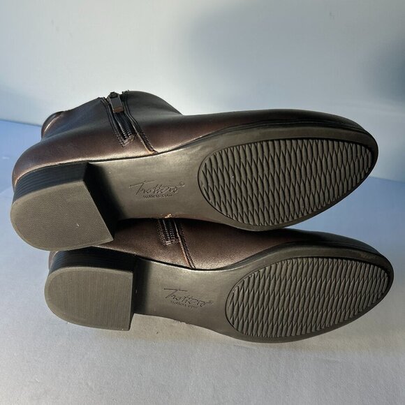 Trotters NWOT SZ 7.5N Major Brown Ankle Comfort Boot Essential Minimalist Modern - Picture 11 of 12